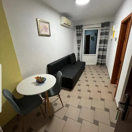 Lägenhet Afrika Makarska