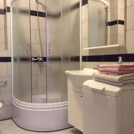 Afrika マカルスカ