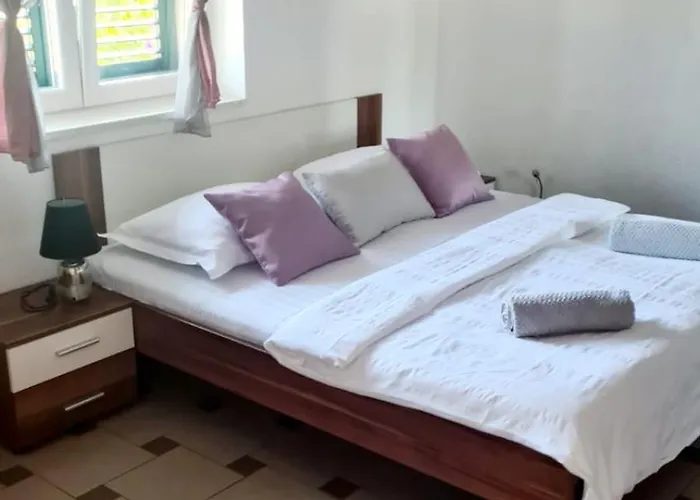 Afrika 马卡尔斯卡